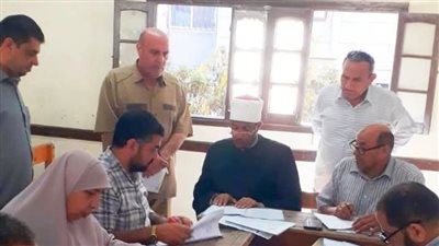 رئيس منطقة كفر الشيخ يتفقد مركز تصحيح المواد الشرعية للثانوية الأزهرية