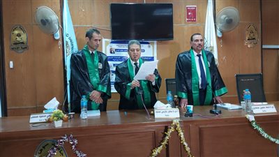 نور البصيرة .. عربى نعمان أول معيد« فاقد البصر» يحصل ماجستير الإعلام بسوهاج 