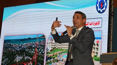 محافظ السويس في الندوة التثقيفية السادسة: نبذل كل الجهود من أجل المواطن السويس