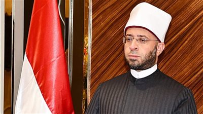 وزير الأوقاف ينعى والد الشيخ على الدين أبوعوض مدير الإدارة العامة لشؤون القرآن