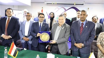 “المؤتمر” يعقد اجتماعًا تنظيميًا مع مرشحي الفردي استعدادًا لانتخابات الشيوخ