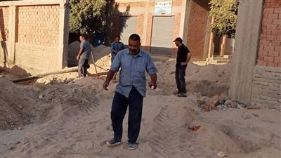 في استجابة عاجلة.. محافظ المنيا يوجه بإزالة معوقات إنشاء مدرسة نزلة البرشا