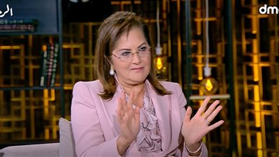 هالة السعيد: والدي لم يكن يحكي أسرار عمله.. لكنه تحدث عن تفاصيل السد العالي