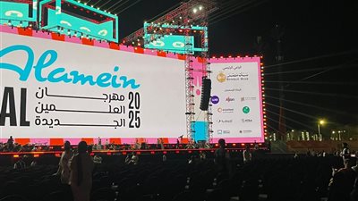 كامل العدد.. الجمهور يترقب ظهور أنغام فى أولى حفلات مهرجان العلمين