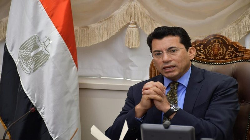 أشرف صبحي