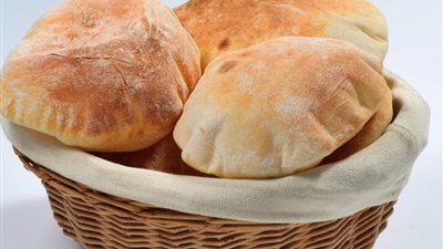 السر في الميلاتونين.. هذا ما يفعله الخبز بجسمك بعد الأكل