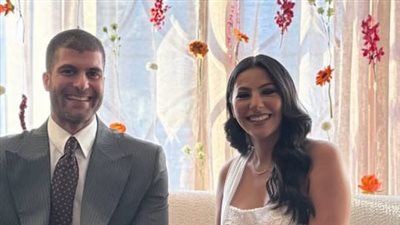 الفنان أحمد حسنين يحتفل بخطبته على فتاة من خارج الوسط الفني 