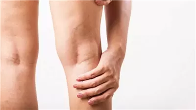 احذر تجاهلها.. 5 أعراض صامتة تشير إلى جلطة دموية في الساق