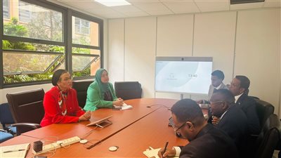 وزيرة البيئة تلتقى بنظيرها الصومالى لبحث تعزيز سبل التعاون البيئي بين البلدين