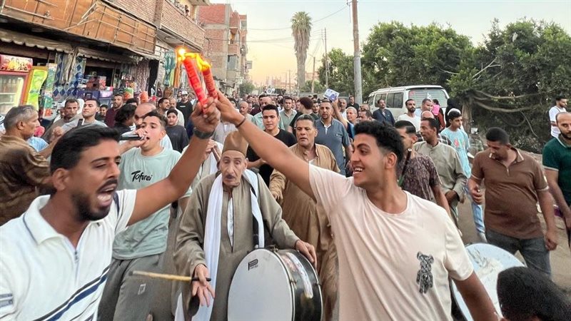 جولة لدعم المرشح