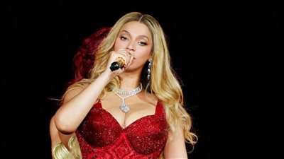 جان بيار خوري يكشف تفاصيل إطلالة بيونسيه الأخيرة: استغرقت 300 ساعة عمل|خاص