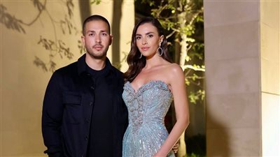 باللون الأزرق.. زين قطامي في اليوم الثالث والأخير من زفافها على سيليو صعب 