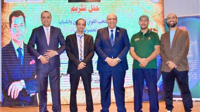 رئيس اتحاد الكونغ فو يكرم منتخب الناشئين والشباب في استاد القاهرة 