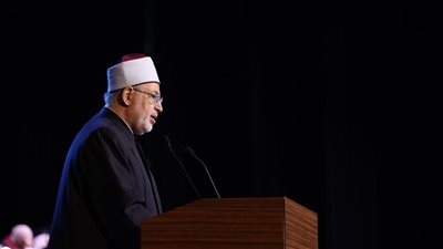 تخريج الدفعة 53 طب بنات.. وكيل الأزهر: نسابق الزمن ونواكب رؤية الدولة 2030