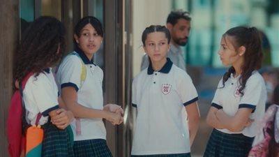 حفيدة شريف منير مطلوبة من الجمهور.. ماذا فعلت لارا السكري؟