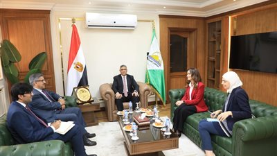 محافظ الجيزة يستقبل سفير باكستان لتعزيز التعاون المشترك