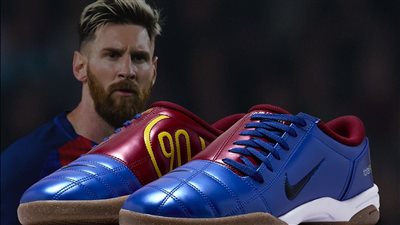 نايكي تعيد إحياء حذاء برشلونة الأيقوني وسعره مفاجأة 
