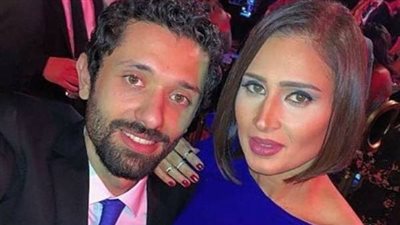 بعد انفصال كريم محمود عبدالعزيز عنها.. من هي آن الرفاعي؟