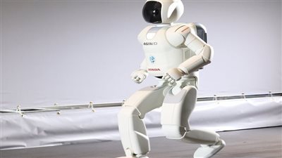 اليابان تعتزم ابتكار وتصنيع روبوتات بشرية عملاقة لاستخدامها في أعمال الإغاثة