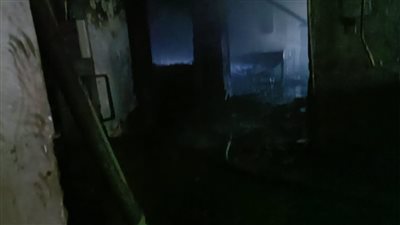 الحماية المدنية بالقليوبية تسيطر علي حريق مصنع زجاج بشبرا الخيمة