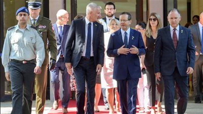 هرتسوغ: بولندا صوت مهم عالميًا ونرحب بسفيرها الجديد 