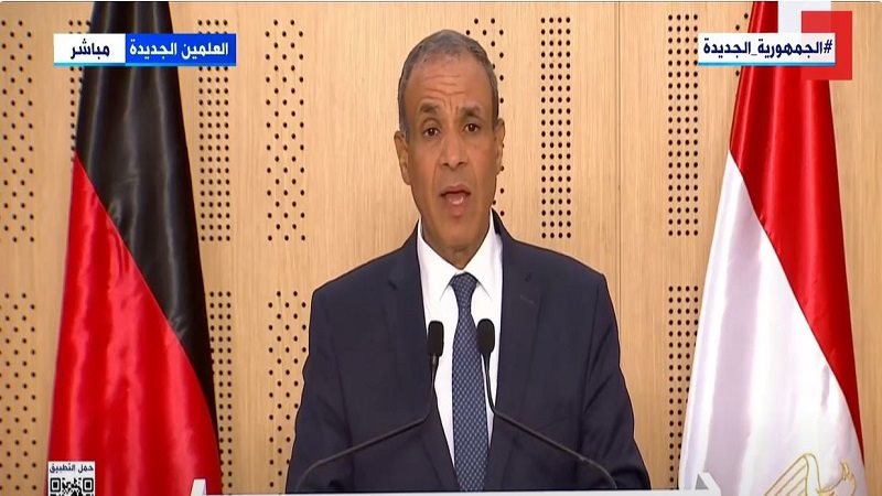 الدكتور بدر عبد العاطي