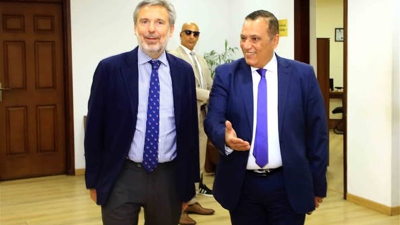 جانب من الاستقبال
