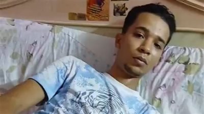 طعنة قاتلة بسبب طفل.. وشاب يواجه مصيرًا قاسيًا تسبب له في عاهه 