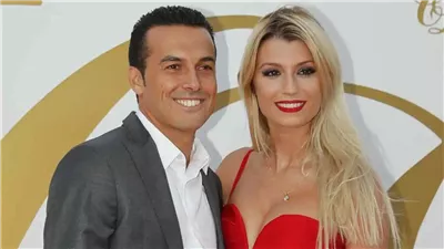 أسطورة نادي برشلونة بيدرو رودريجيز في ورطة والسبب فستان نسائي