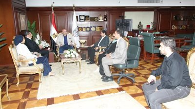 محافظ بني سويف: تكامل الجهود لدعم تحسين الخصائص السكانية وتنمية المجتمع