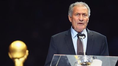 حسن مصطفى يصل القاهرة ويتابع آخر استعدادات مصر لمونديال الناشئين