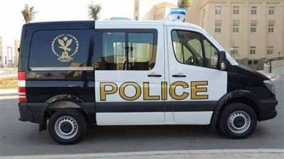 بسبب خلافات أسرية.. أب يعتدي على ابنته بالضرب داخل صيدلية بالإسماعيلية 