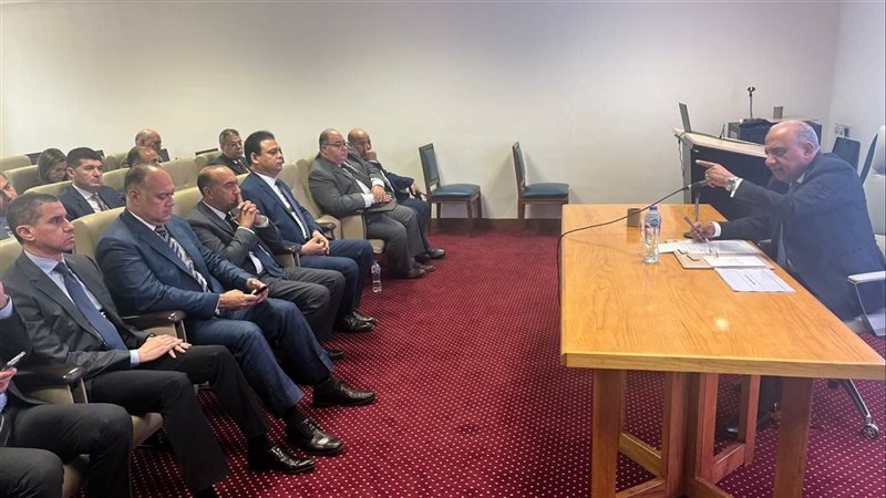 الدكتور محمود عصمت