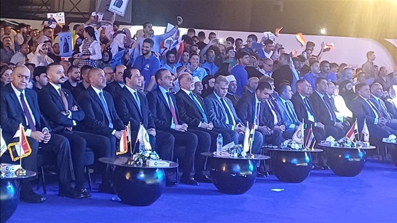 توافد قيادات حزب