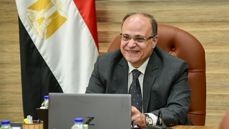 الدكتور علي الغمراوي