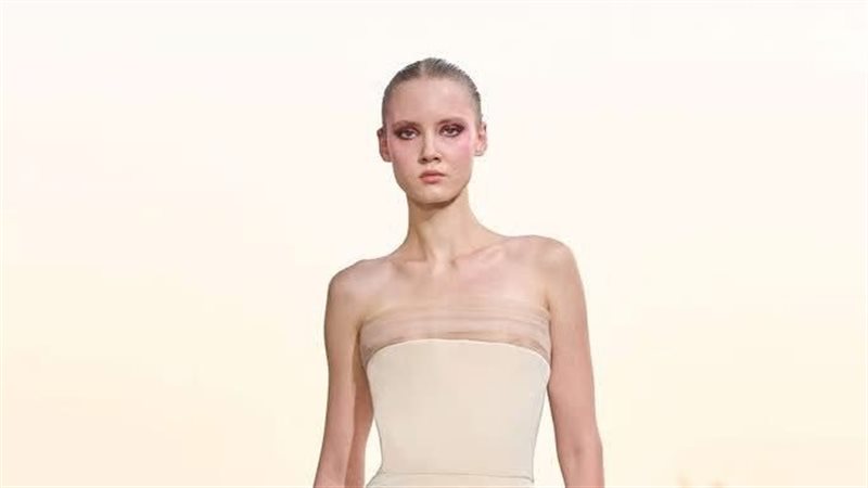  المصمم الإيطالي