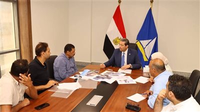 محافظ دمياط يبحث مع هيئة الطرق الموقف التنفيذي لتطوير الدولي الساحلي