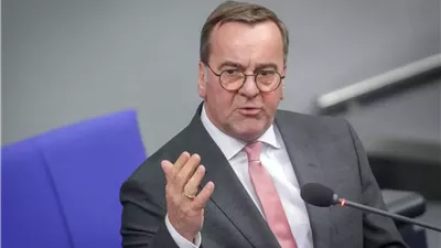 وزير دفاع ألمانيا: دول الاتحاد الأوروبي تبحث عن حلول لإرسال صواريخ لأوكرانيا