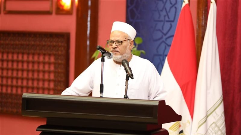 الدكتور إبراهيم الهدهد