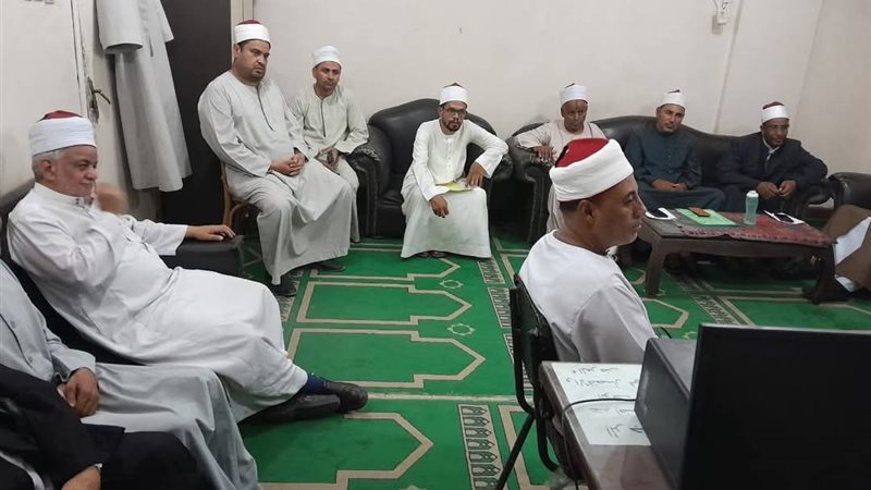 اجتماع أوقاف قنا