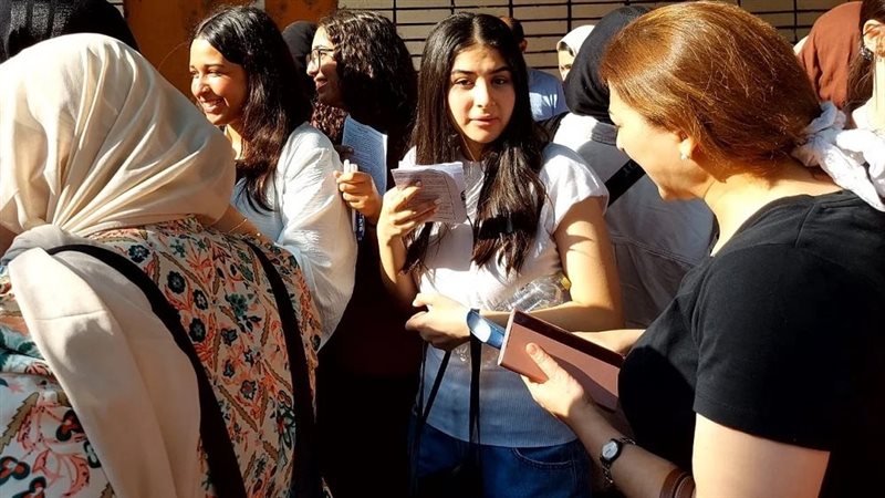 طلاب الثانوية العامة