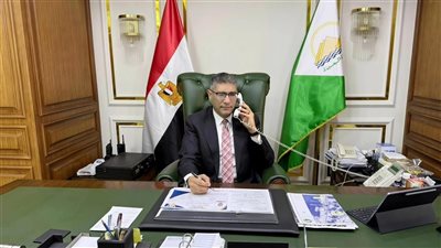 محافظ الجيزة يهنئ أوائل الثانوية العامة من أبناء المحافظة هاتفيًّا