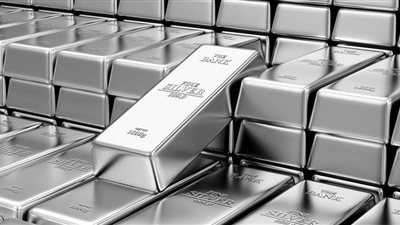 الفضة تتراجع عالميًا بعد مكاسب تاريخية... وتصحيح يمهد لجولة صعود جديدة