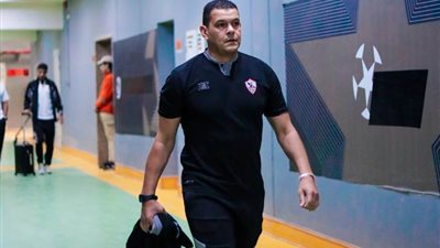 البنك الأهلي يعتمد اللائحة الجديدة التي أعدها عبد الواحد السيد مدير الكرة 