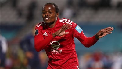 بعد فشل صفقة تيدي أوكو.. بيرسي تاو يعود في الصورة للانضمام إلى الزمالك