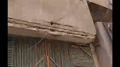 كارثة تنتظر الحدوث بدمياط.. عمارات سكنية آيلة للسقوط تهدد حياة المواطنين