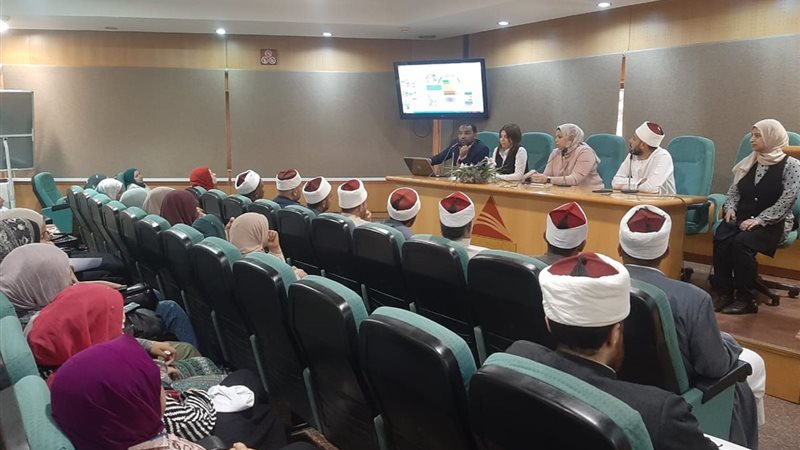 ندوة توعوية بمكتبة