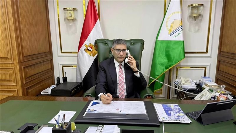 عادل النجار محاظ