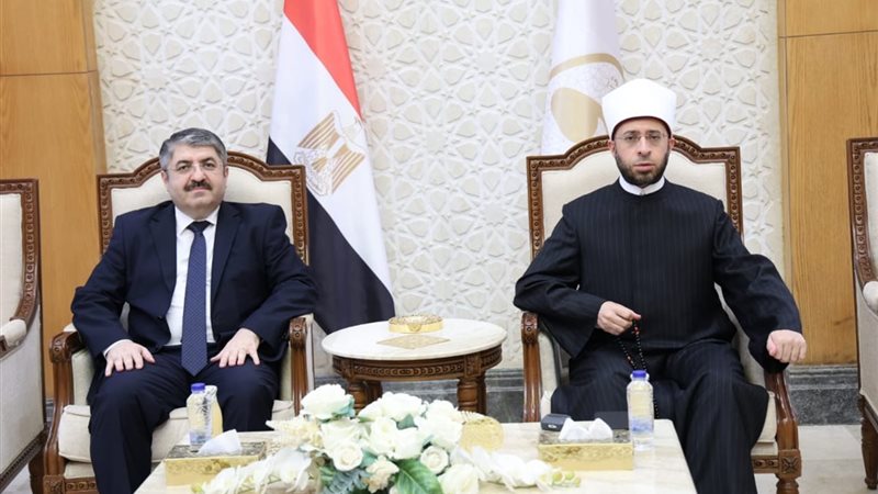 وزير الأوقاف ورئيس