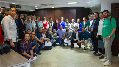 برعاية الزراعة.. برنامج تدريبي لتوطين صناعة الحرير في مصر 